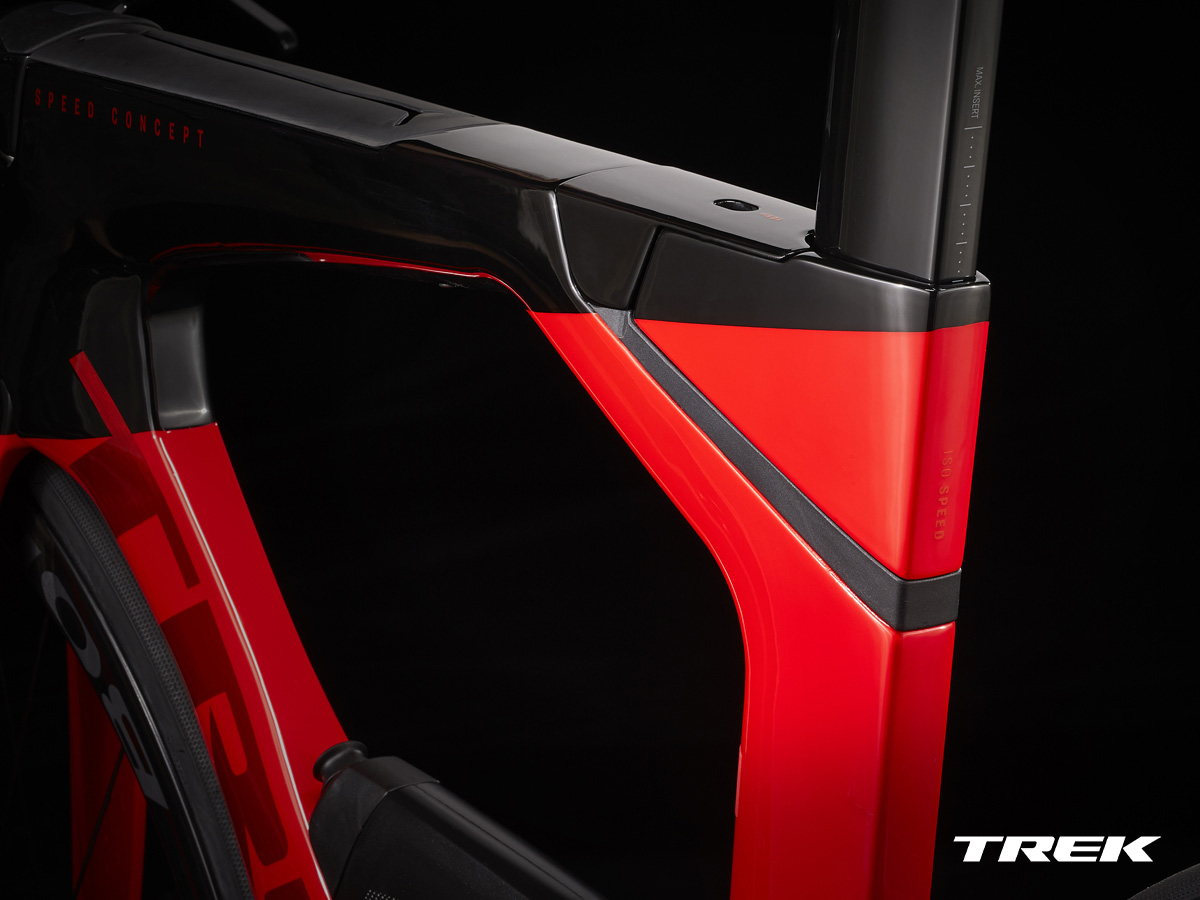 Dettaglio della tecnologia Isospeed presente sui telai delle nuove biciclette da triathlon Trek Speed Concept 2022
